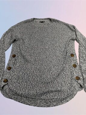 CUPCAKE CLOTHING Women’s Small White Black Crew Knit Sweater